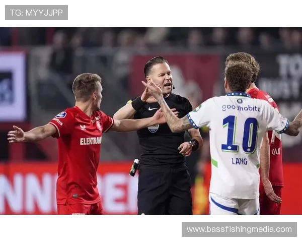 荷甲最新冠军归属费耶诺德，时隔多年重夺联赛桂冠