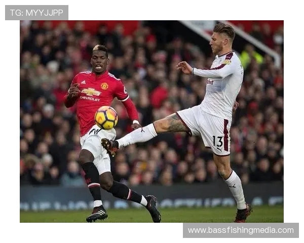 奥德加德比赛风格解析：组织核心作用凸显，传球与控球表现稳健