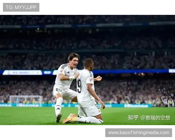 恩德里克与姆巴佩成长路径对比分析