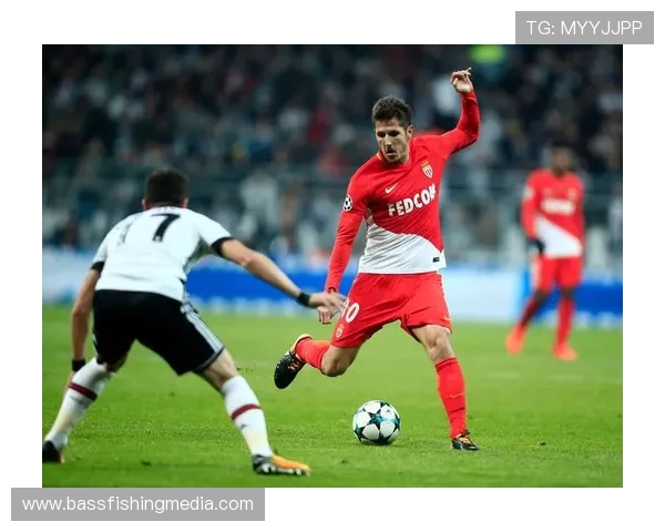 弗拉霍维奇对阵顶级中卫的终结能力分析